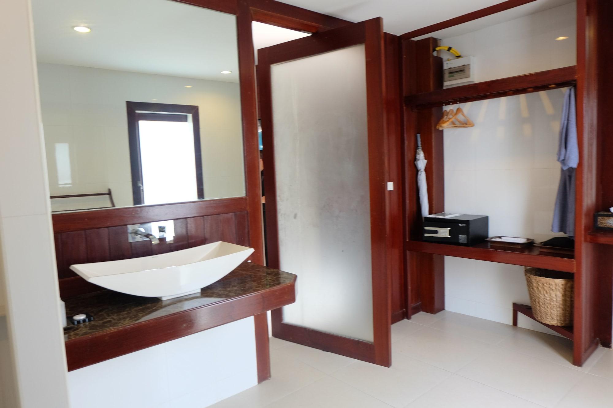 T-Villa Phuket Nai Yang Beach Suwannaphum Esterno foto
