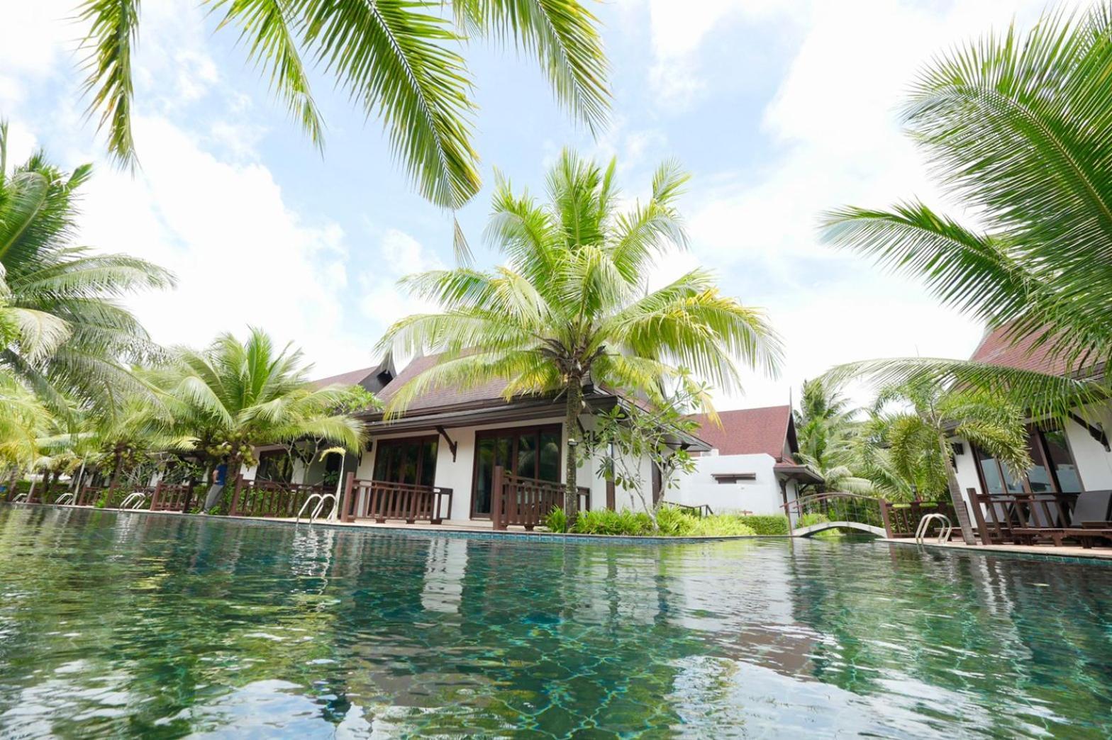 T-Villa Phuket Nai Yang Beach Suwannaphum Esterno foto