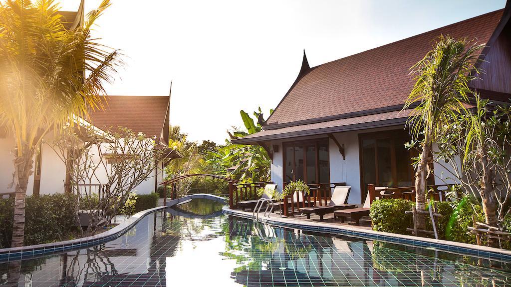 T-Villa Phuket Nai Yang Beach Suwannaphum Esterno foto